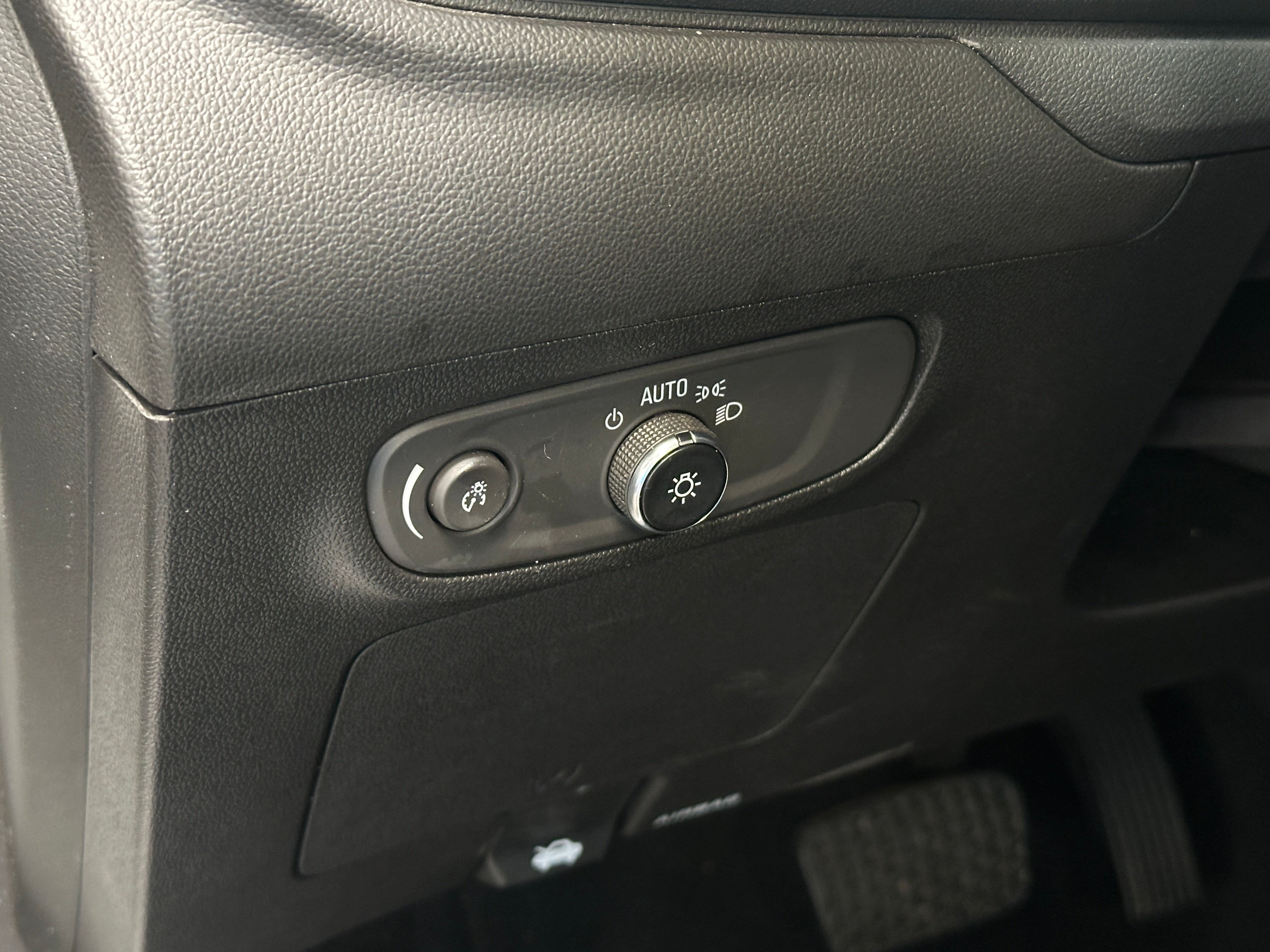 buick encore gx 2025 KL4AMCSL9SB201981 image buick encore gx 2025 KL4AMCSL9SB201981 image